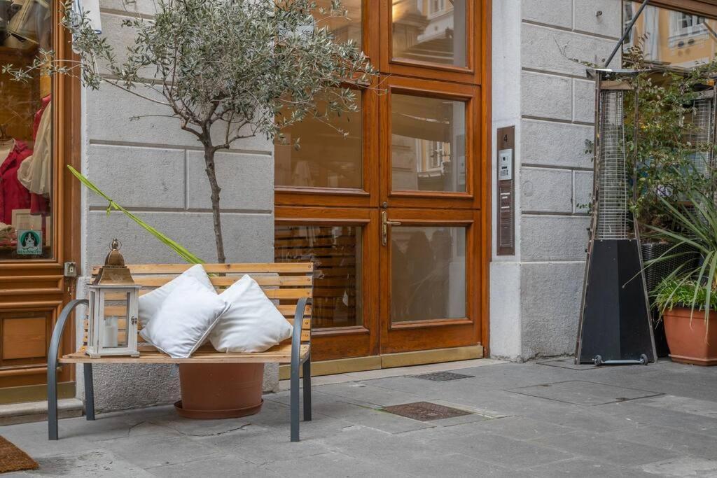Apartments Trieste Centro I 3 Zewnętrze zdjęcie